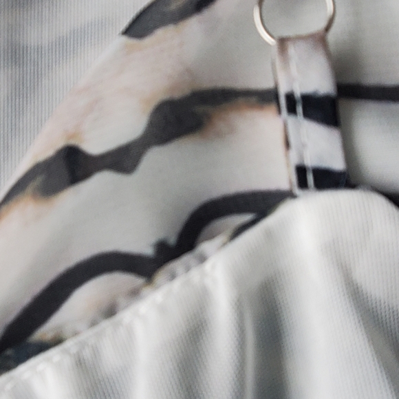 Stylish High Low Zebra Print Dress - Picture 5 of 12